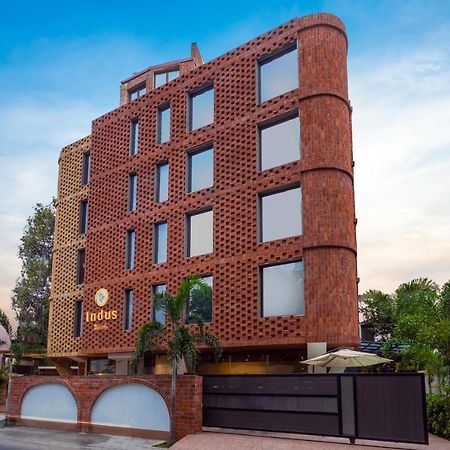 Indus Suites Nagpur Esterno foto
