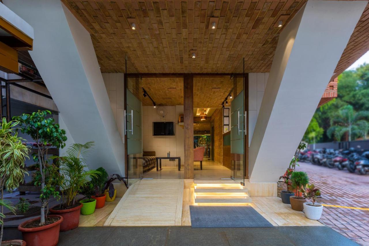 Indus Suites Nagpur Esterno foto