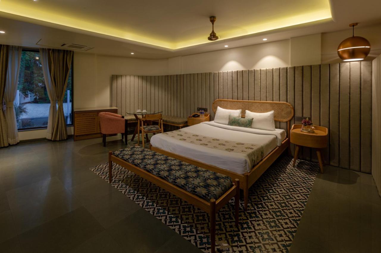 Indus Suites Nagpur Esterno foto
