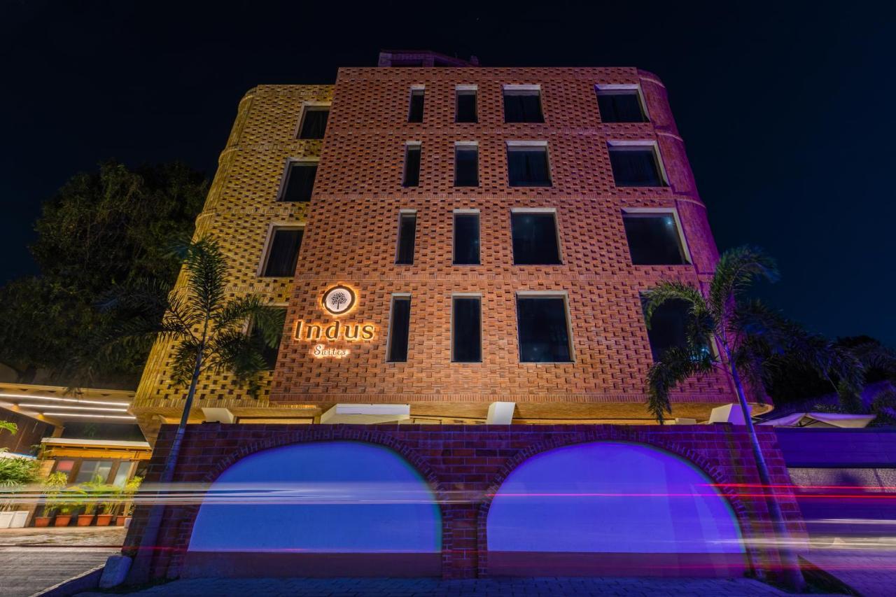Indus Suites Nagpur Esterno foto